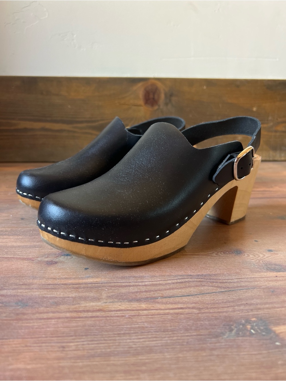 Handmade Black Leather Wood Heeled Swedish Clogs 39 US 8 Heel Strap Buckle